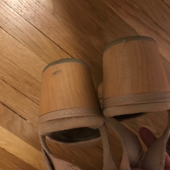 Clarks Tan Wedges - Picture 7 of 8
